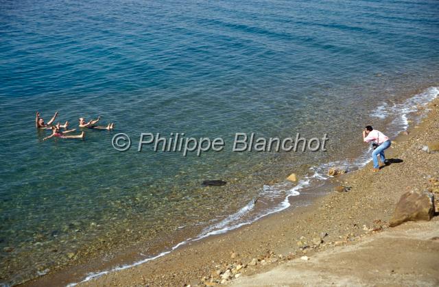 jordanie 29.JPG - Baignade dans la mer morteJordanie